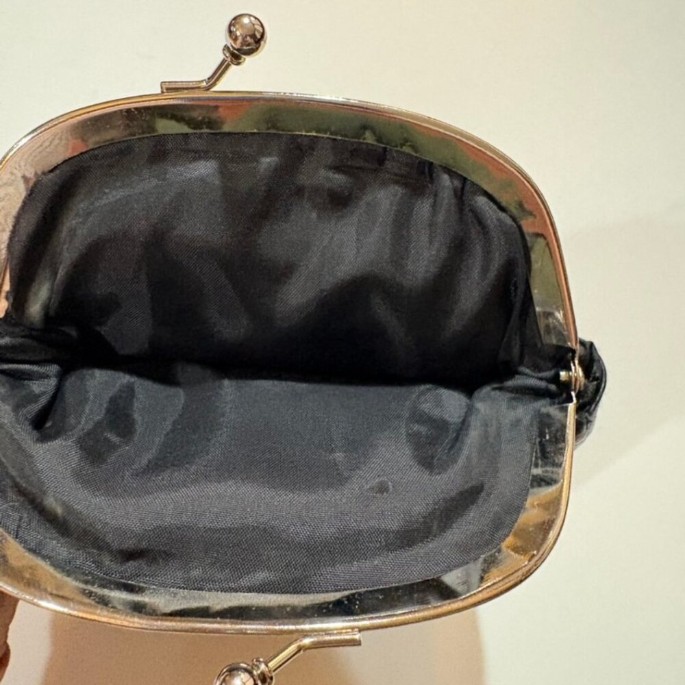 🎭 3/$20 Vintage Style Black Kiss Lock Phone Pouch Wallet Faux Leather Mini Purse - Picture 3 of 5